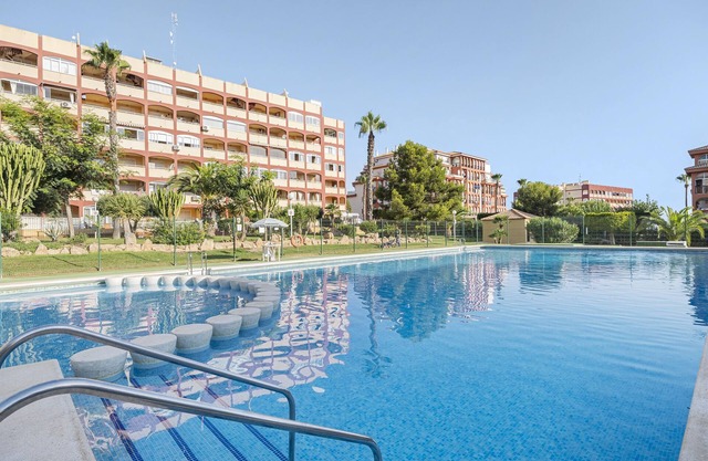 Apartment 'Kolibri' with Shared Pool, Wi-Fi and Air Conditioning