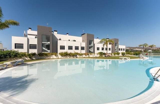 Apartment "La Cala Calaserena" with Shared Pool & Wi-Fi