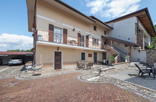 Apartment 'La Corte Delle Fate' with Shared Pool, Shared Garden and Wi-Fi