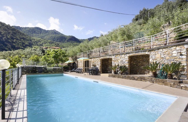 Apartment 'La Cicala 2' with Shared Pool, Private Terrace and Shared Garden