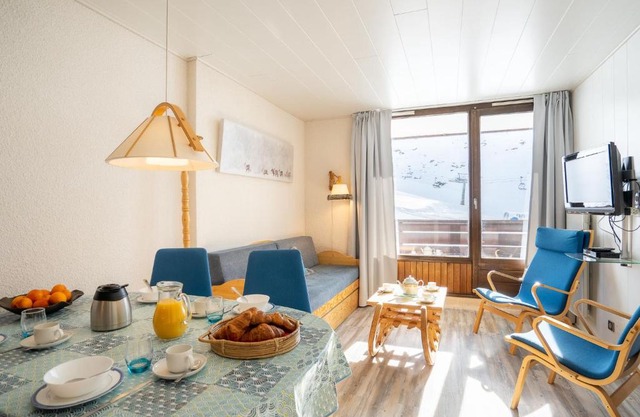 Apartment Les Tommeuses - Val Claret-29 by Interhome