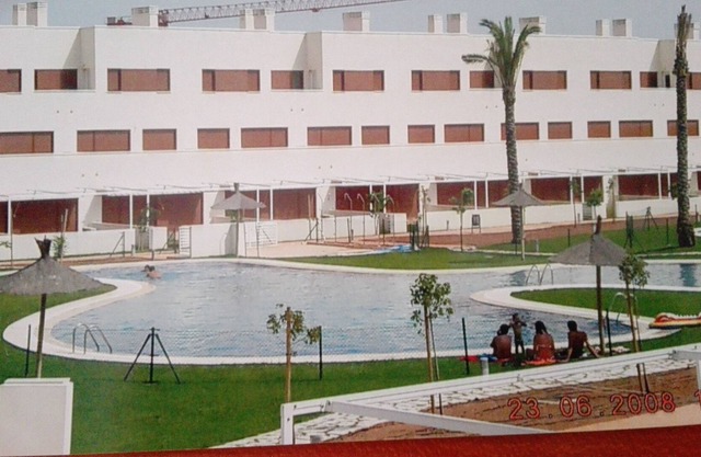Apartment located in private urbanization, with pool, gym