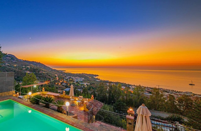 Apartment 'Loft Bacco' with Sea View, Wi-Fi and Air Conditioning