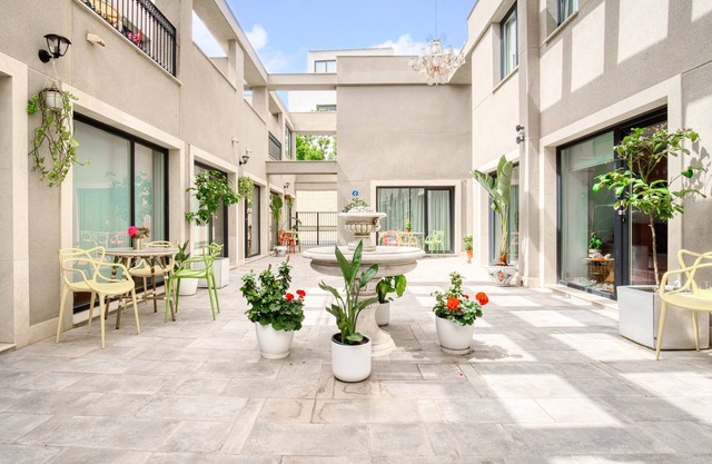Apartment 'Mar 15' with Wi-Fi and Air Conditioning
