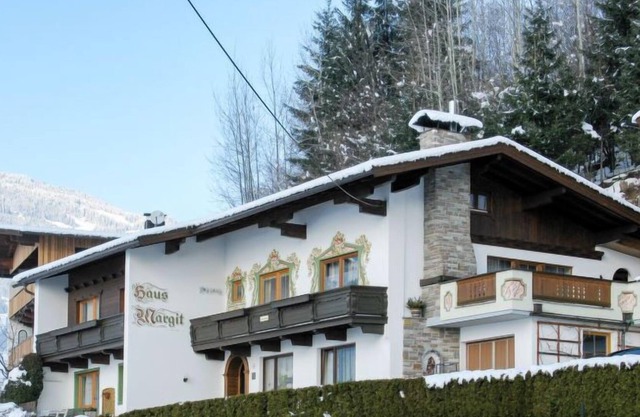 Apartment Margit (MHO783) in Mayrhofen - 5 persons, 1 bedrooms