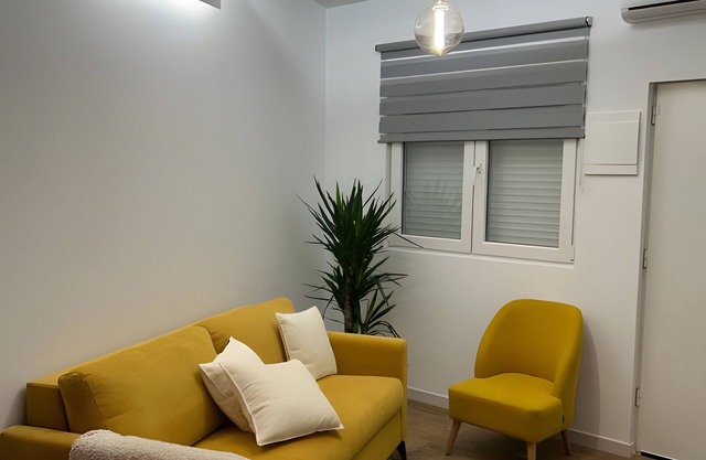 Apartment 'Montaraz' with Wi-Fi and Air Conditioning