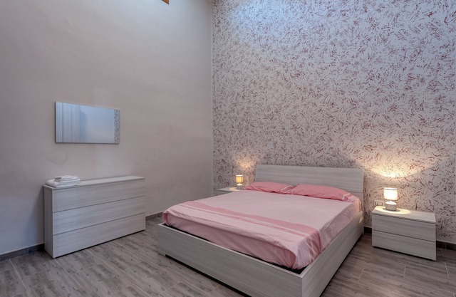 Apartment 'Petra' with Private Garden and Wi-Fi