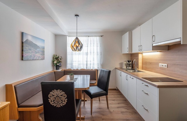 Apartment 'Residence Alpina Comfort Nr 2' with Mountain View, Shared Pool and Wi-Fi