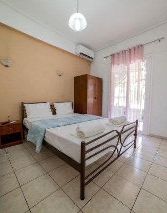 Apartment's Eleni