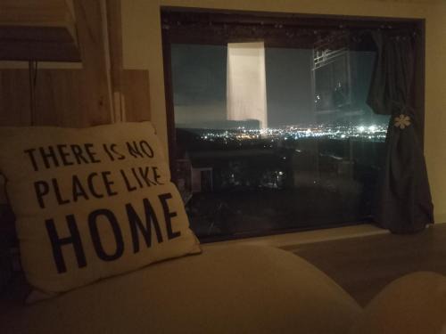 Apartment with nice city view