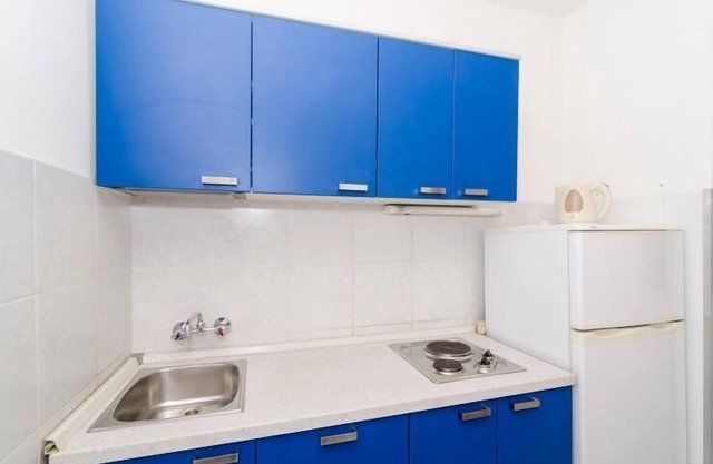 Apartments Bezek - Studio Apartment with Sea View