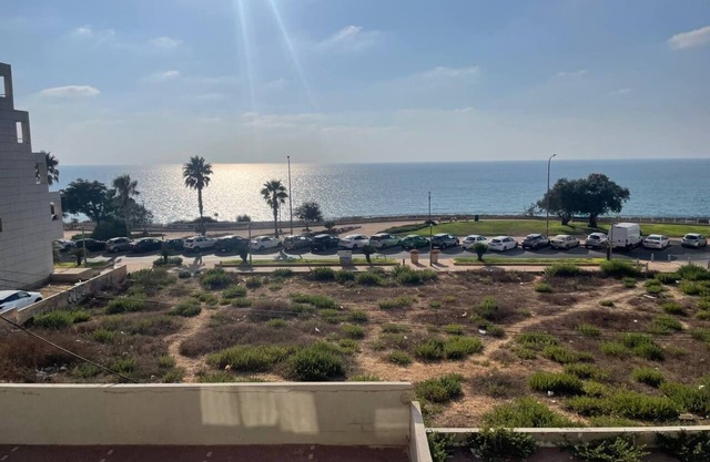 Apartments by sea