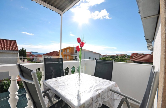 Apartments Franka (58391-A2) - Rogoznica