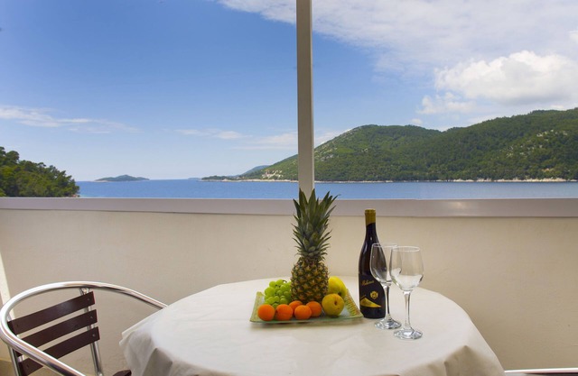 Apartments Marija (50961-A4) - Brna - island Korcula