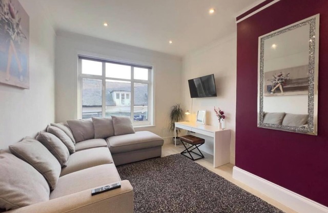 ApartmentSleeps8-Wifi-FamillyFriendly-CityCentre