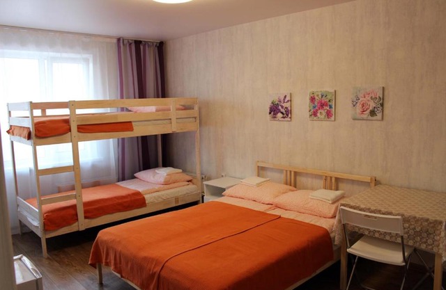 Apelsin on Prospekt Pobedy