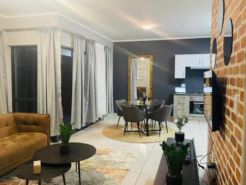 Apparent Self Catering