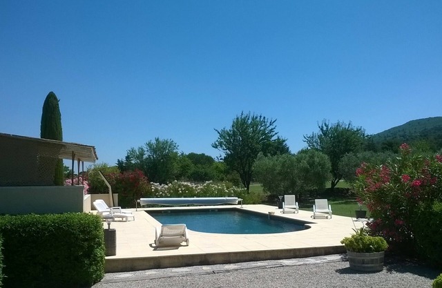 Appart. 2 Pers. Le Calme au Coeur des Oliviers