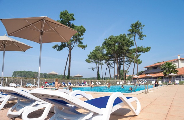 Appart pour 6 à Soustons | Accès Piscine