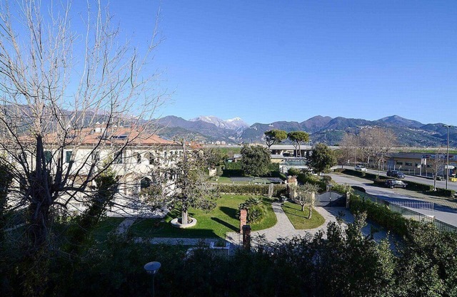 Appartamento Fidele B: A modern and graceful two-story apartment situated a few minutes from the town center, with Free WI-FI.