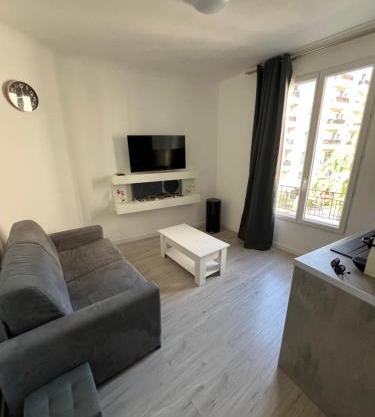 Appartement 2p near Paris