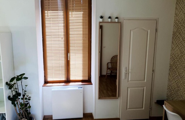 Appartement cosy entier, parking gratuit dans la rue