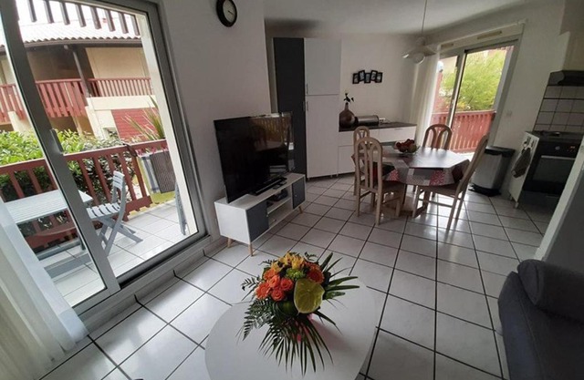 Appartement T2 cabine avec terrasse et piscine à Vieux-Boucau, idéal pour les vacances ! - FR-1-379-18