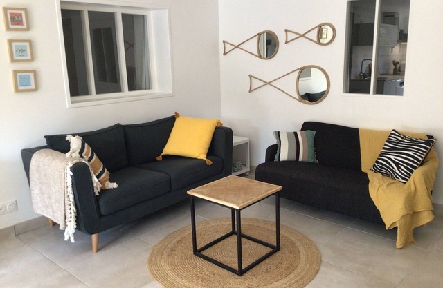 Appartement Indépendant Avec Terrasse au Sein Dune Maison Basque