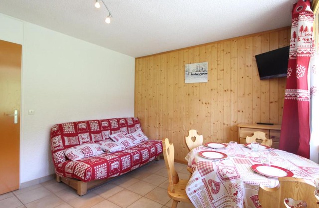 Appartement Lanslevillard, 2 pièces, 4 personnes - FR-1-508-165