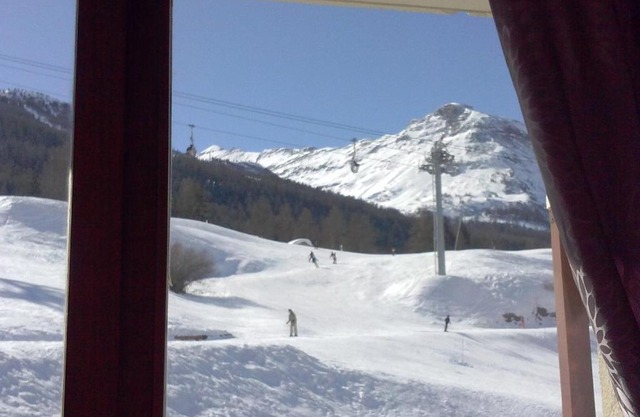 Appartement pour 4 personnes avec balcon exposé sud au pied des pistes à Val Cenis Lanslevillard - FR-1-508-172