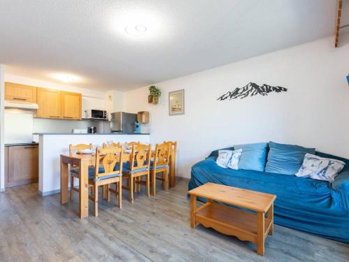 Appartement Rénové Peyragudes - 8 Pers, Balcon, 2 Chambres + Cabine, Parking Gratuit, Proche Pistes - FR-1-695-10