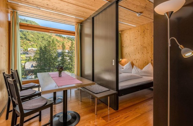 Appartment Nr. 8, 2 Schlafr., Du., WC - Long Stay - "holzboxen" Planneralm Alpin Appartements