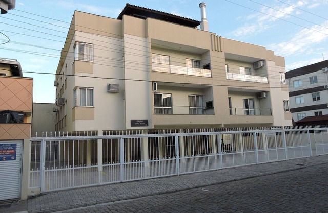 Apt 2/4 center of Bombs just 120/150 meters from the beach/REFORMED