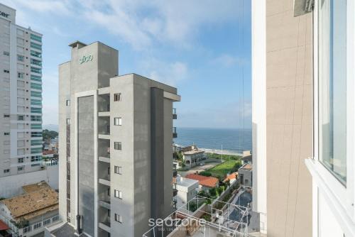 Apto 3Q c/piscina e acad. 180m - LTT803