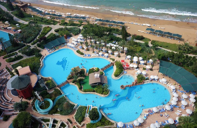AQI Pegasos Resort