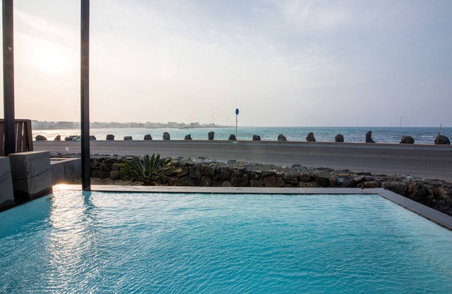 Aqua BEAutique