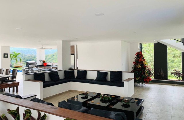 Archi Villa Sopetran