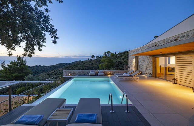 Architect-designed 3 bedroom villas with private infinity pools