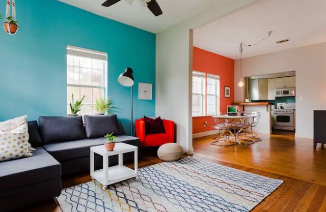 Artsy, clean 2BD/1BT house near DT|Google|Backyard