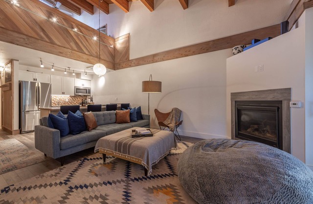 Aspen Grove Abode~Northstar~Pet-Friendly