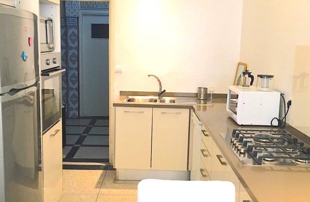 At Mina, bright and spacious apartment, beldi and modern kitchen, quiet