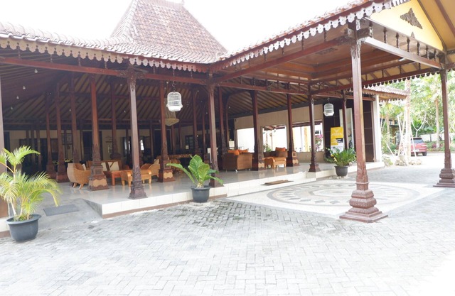Ataya Hotel by Qinarya