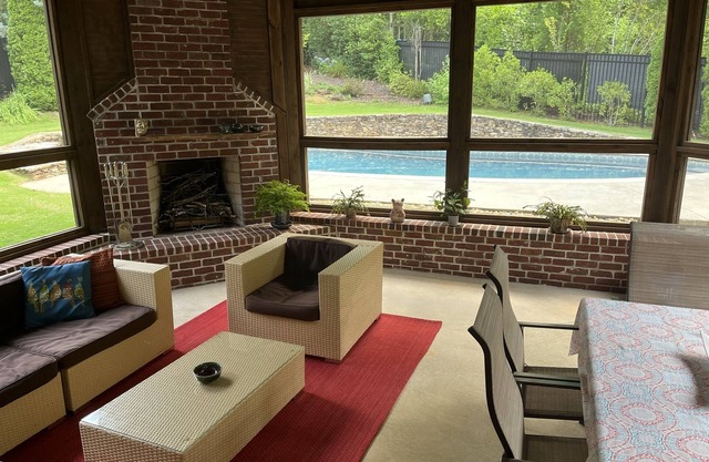 Athens Ga Gameday and Graduation Retreat - Close to Everything!