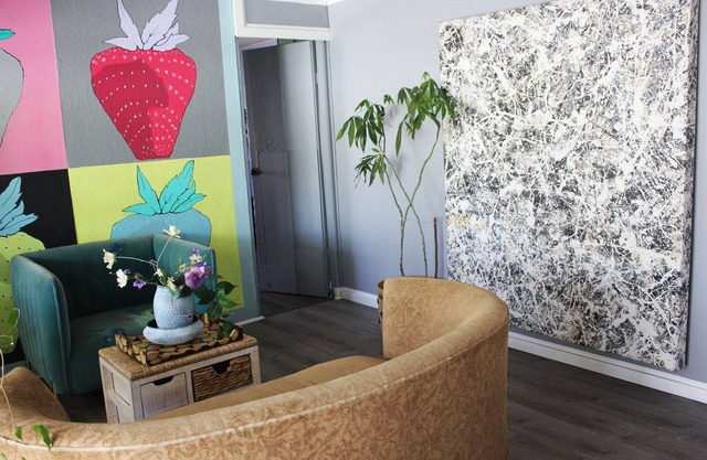 Attached casita in manufactured home bright clean comfortable WiFi no pet fee