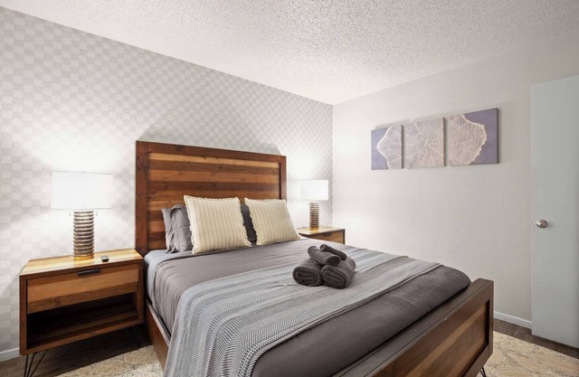 ATX Casa Vida BnB ~ Near North Loop & UT