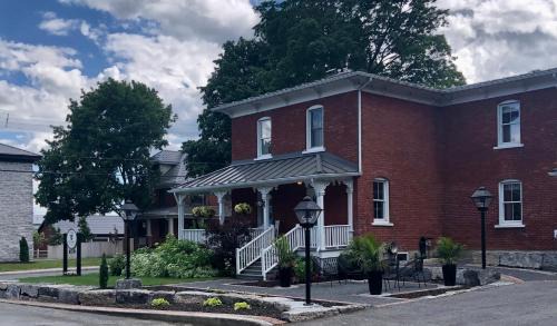Auberge Glengarry Inn, Eleanor Suite