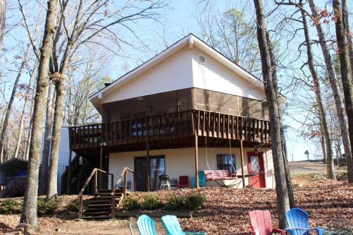 Aunt Pattie's Lake House