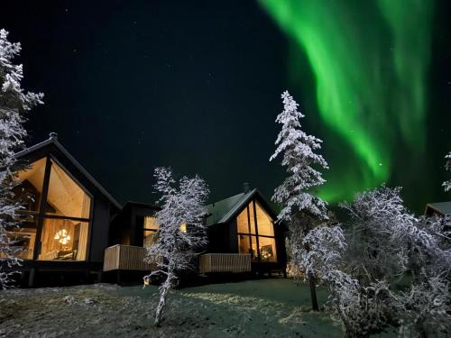 Aura Arctic Chalets - Grand Panoramic & Grand Hideaway