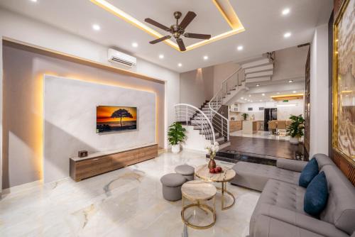 Aurora Villa - Near My Khe Beach & City Center by The Key