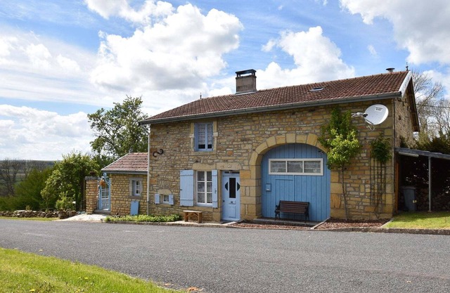Authentic holiday home in the Champagne region